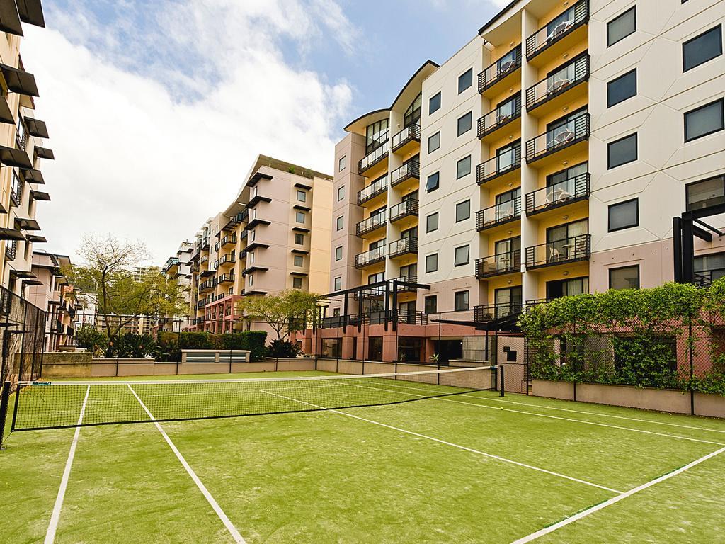 Nesuto Mounts Bay Aparthotel Perth Exterior foto