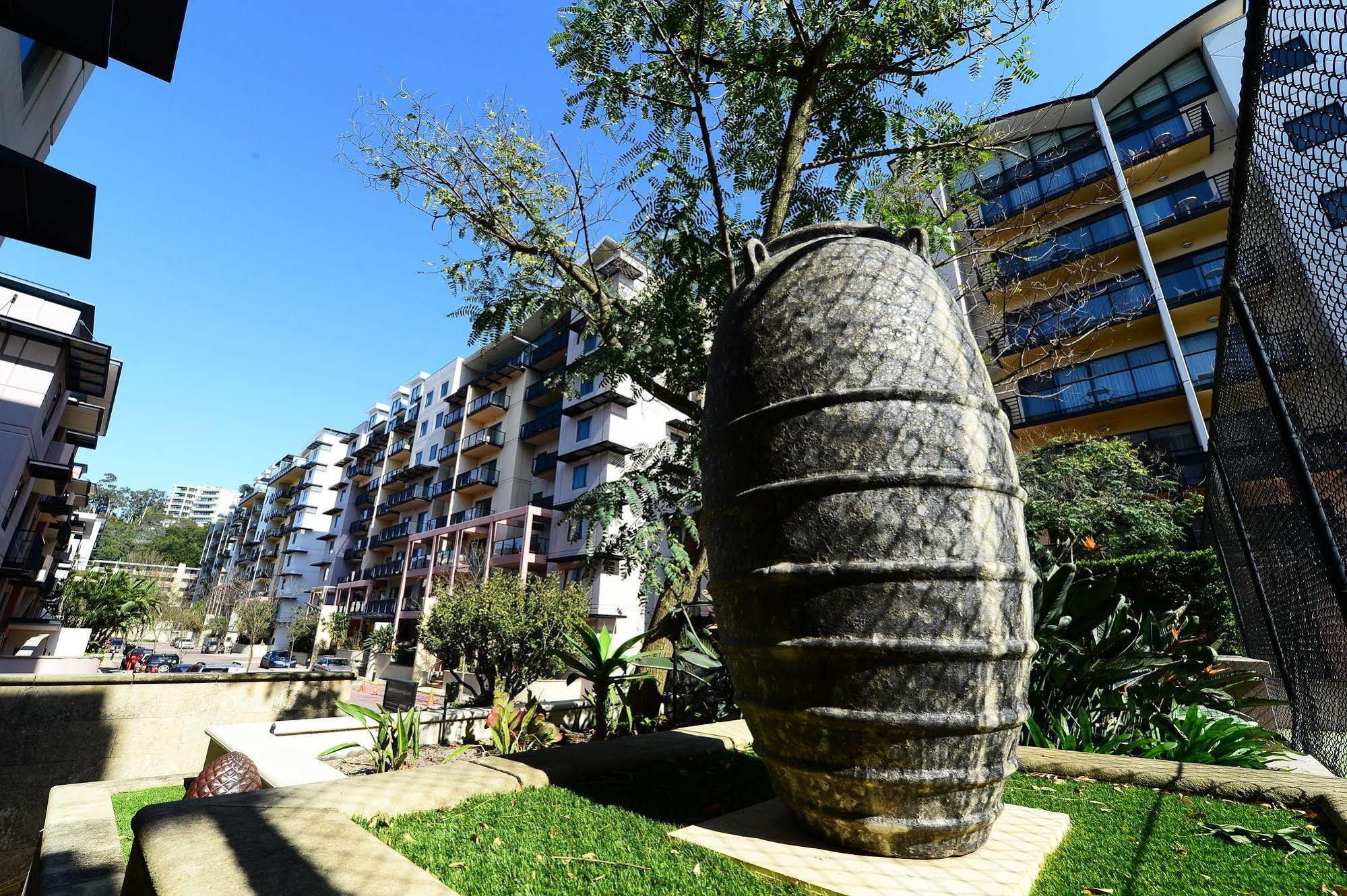 Nesuto Mounts Bay Aparthotel Perth Exterior foto